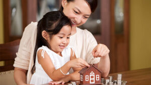 Webinar: Dollars and sense: Teaching your kids good money skills